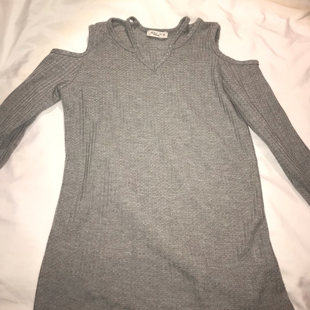 Long sleeve top